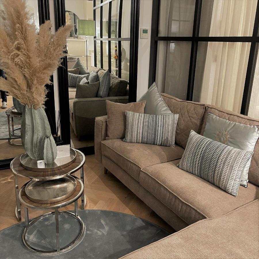 Elegance Room - Aparta & Suite - Automatized Apartment Bassano del Grappa Buitenkant foto