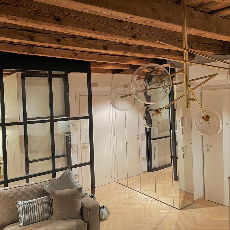 Elegance Room - Aparta & Suite - Automatized Apartment Bassano del Grappa Buitenkant foto